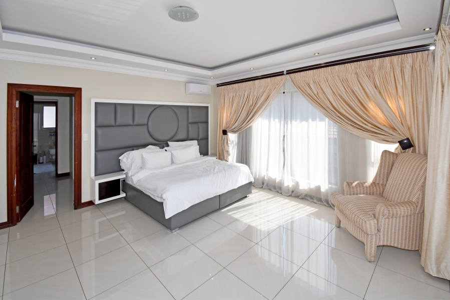 5 Bedroom Property for Sale in Blue Valley Golf Estate Gauteng