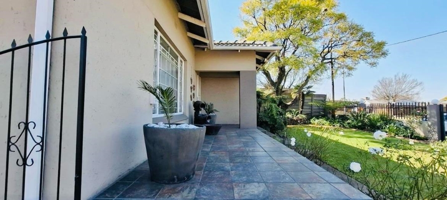 3 Bedroom Property for Sale in Homestead Gauteng