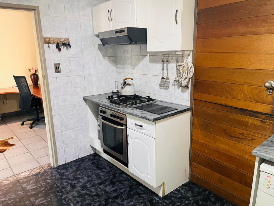 3 Bedroom Property for Sale in Homestead Gauteng