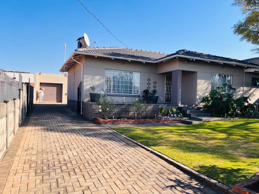 3 Bedroom Property for Sale in Homestead Gauteng