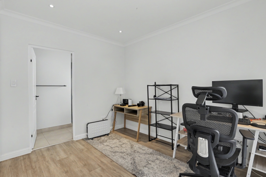 3 Bedroom Property for Sale in Bryanston Gauteng