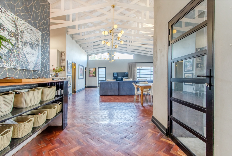 4 Bedroom Property for Sale in Linden Gauteng