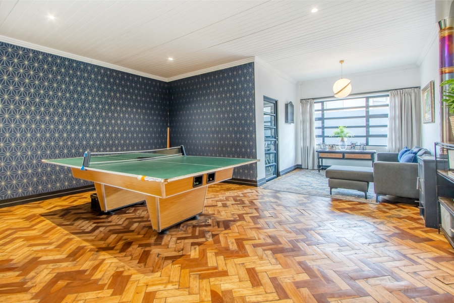 4 Bedroom Property for Sale in Linden Gauteng