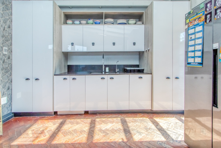 4 Bedroom Property for Sale in Linden Gauteng