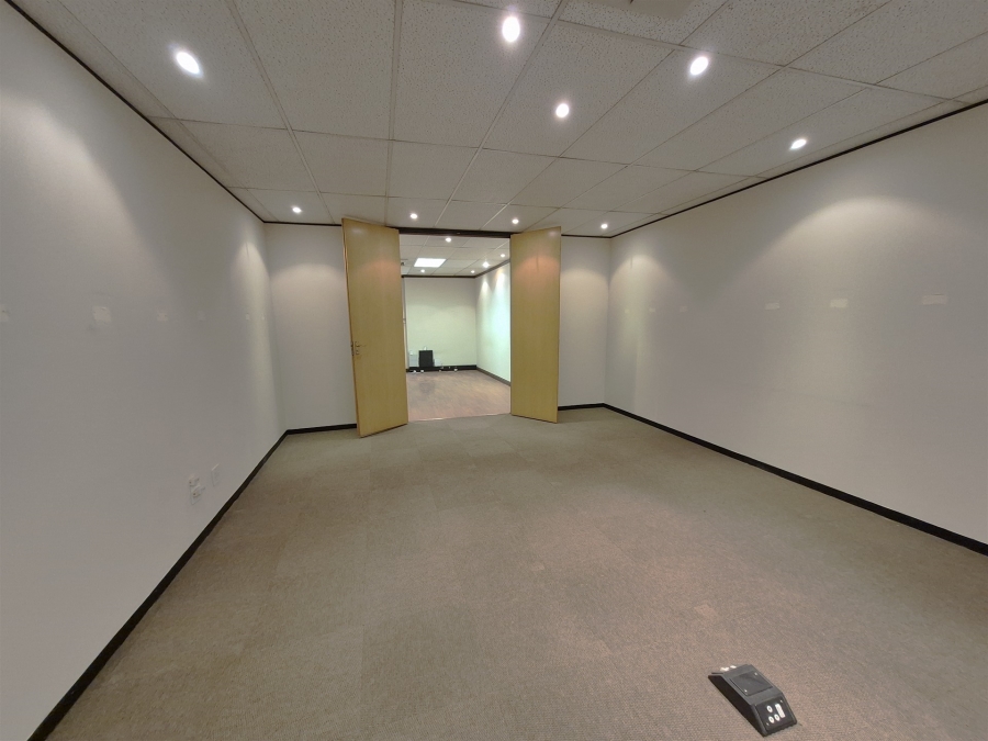 To Let Commercial Property for Rent in Hyde Park Gauteng