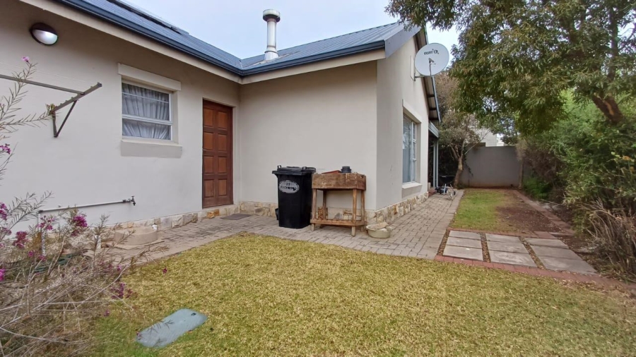 To Let 3 Bedroom Property for Rent in Meyersdal Gauteng