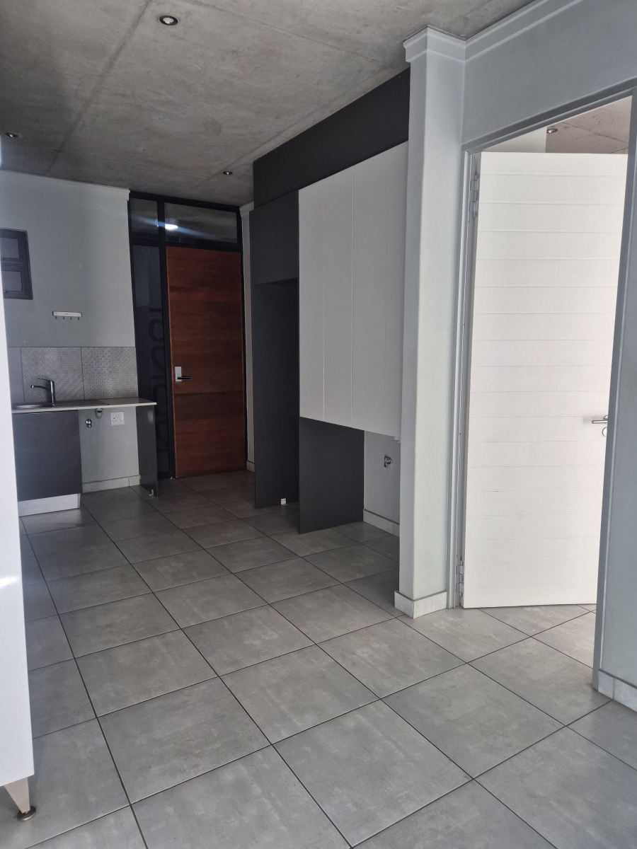 To Let 1 Bedroom Property for Rent in Brooklyn Gauteng