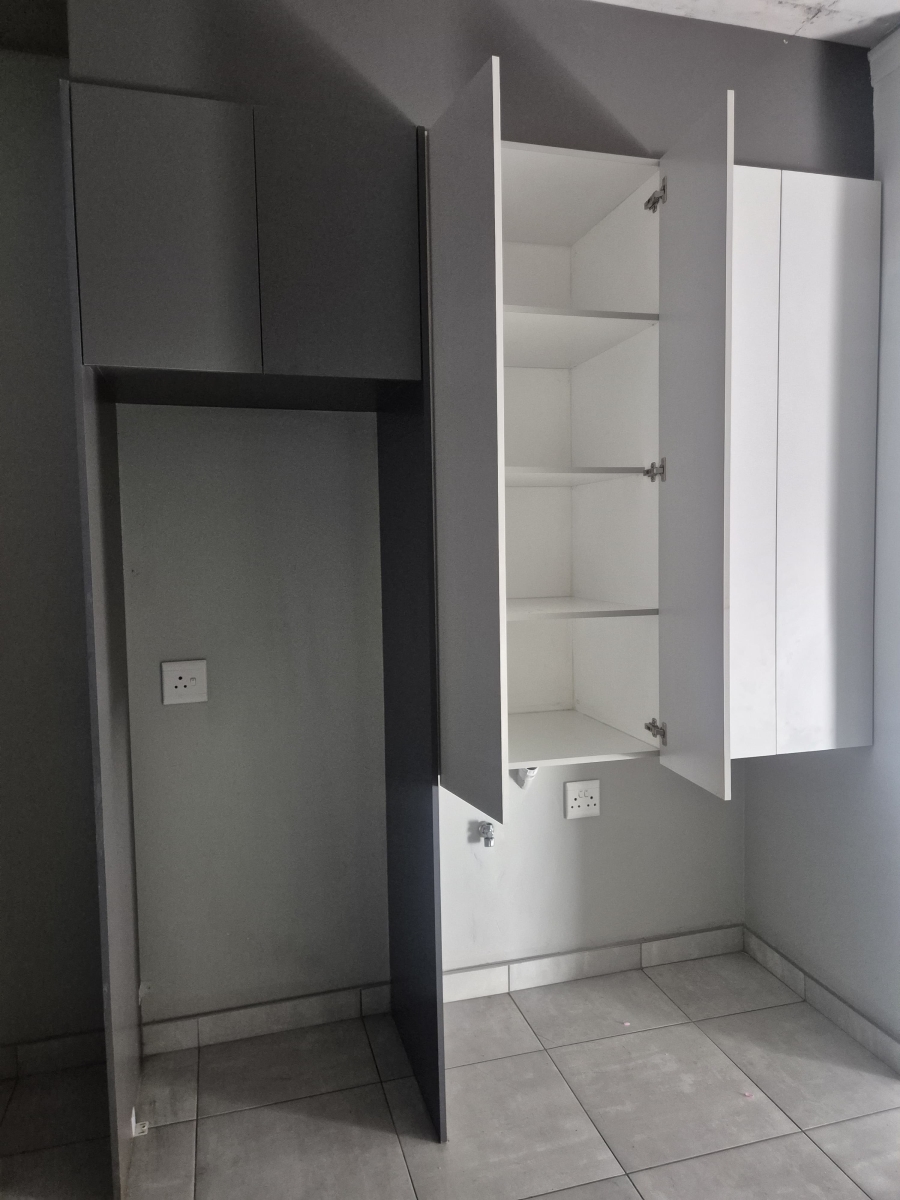 To Let 1 Bedroom Property for Rent in Brooklyn Gauteng
