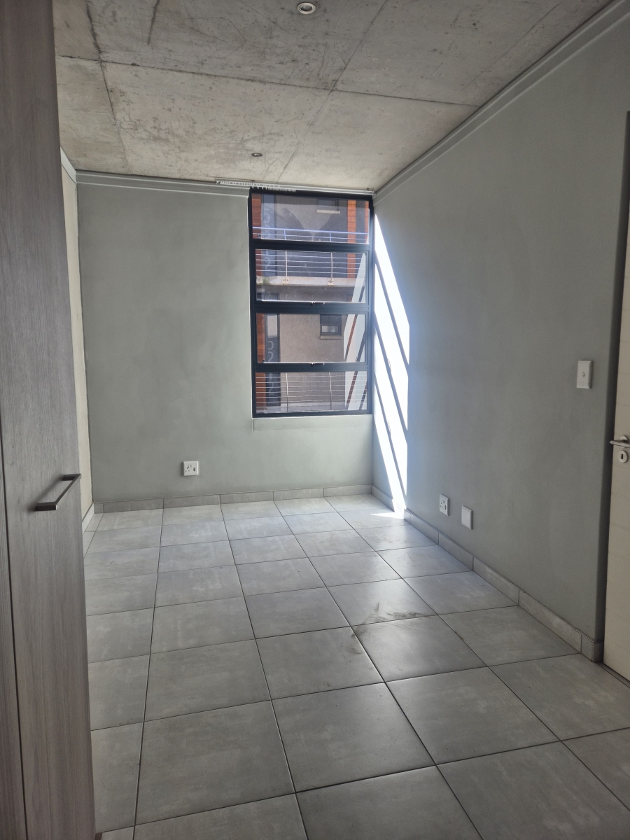 To Let 1 Bedroom Property for Rent in Brooklyn Gauteng