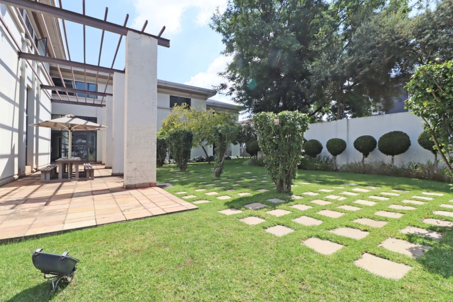 To Let Commercial Property for Rent in Bryanston Gauteng