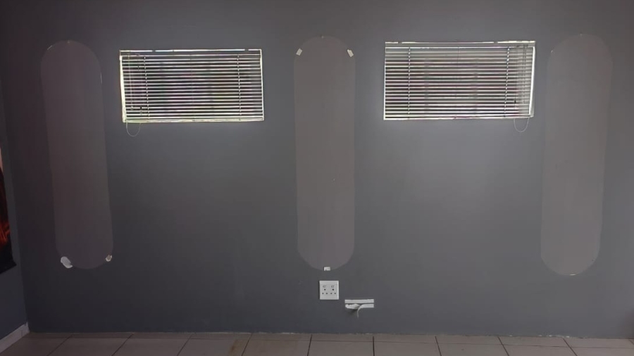 To Let Commercial Property for Rent in Alberton North Gauteng
