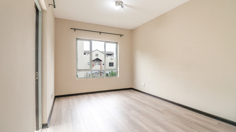2 Bedroom Property for Sale in Lonehill Gauteng