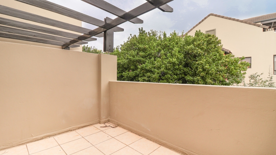 2 Bedroom Property for Sale in Lonehill Gauteng