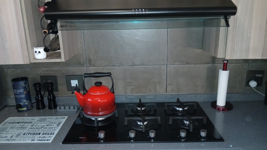 2 Bedroom Property for Sale in Rooihuiskraal North Gauteng