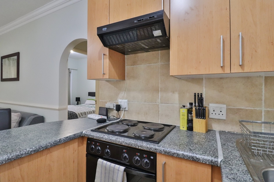 To Let 1 Bedroom Property for Rent in Morningside Gauteng