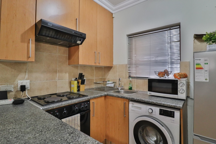 To Let 1 Bedroom Property for Rent in Morningside Gauteng