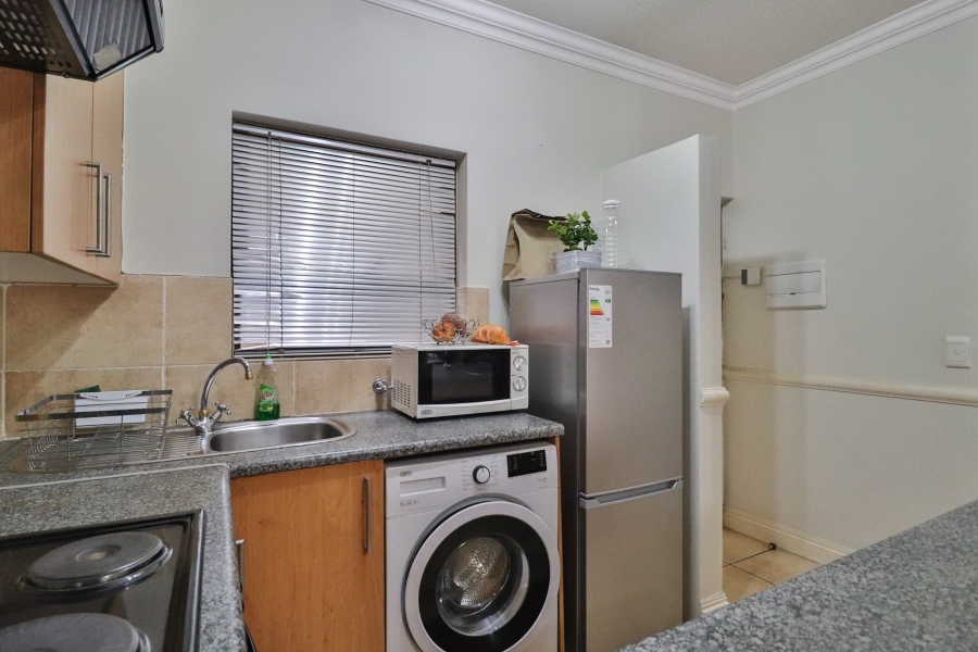 To Let 1 Bedroom Property for Rent in Morningside Gauteng