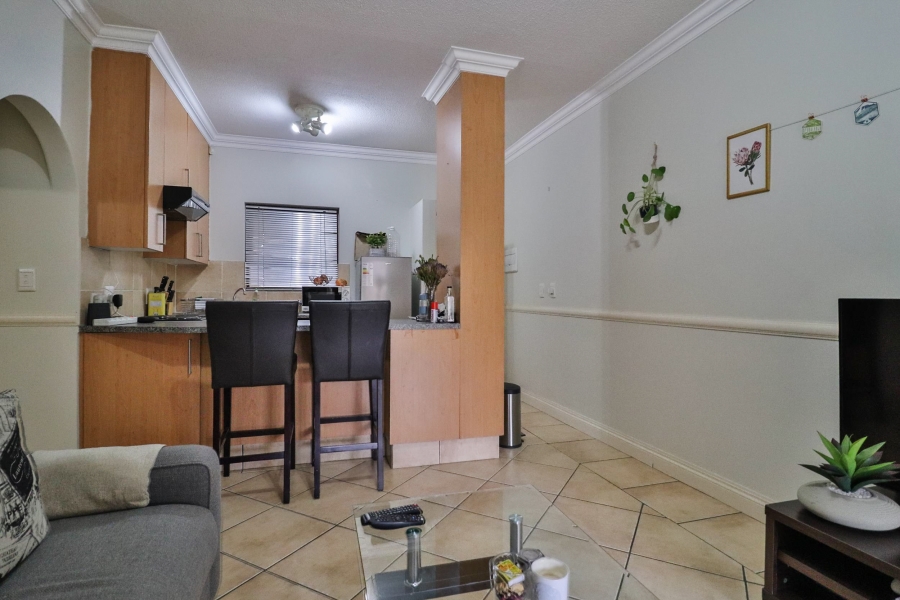 To Let 1 Bedroom Property for Rent in Morningside Gauteng