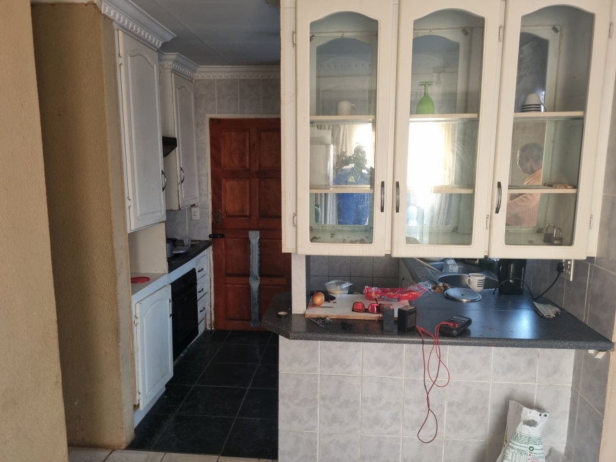 To Let 3 Bedroom Property for Rent in Morula View Gauteng