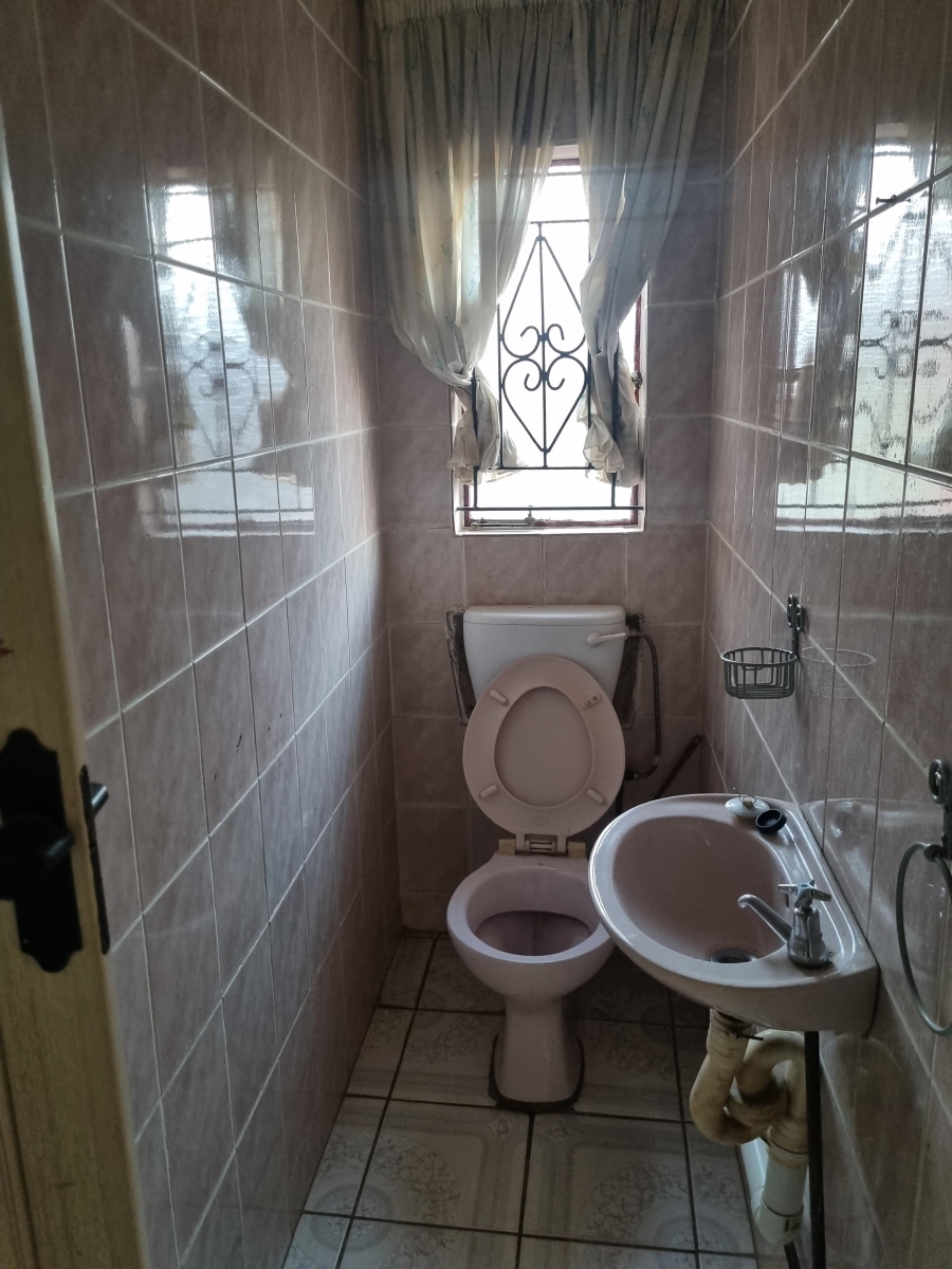 To Let 3 Bedroom Property for Rent in Morula View Gauteng