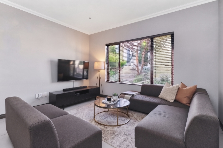 4 Bedroom Property for Sale in Broadacres Gauteng