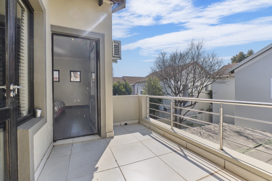 4 Bedroom Property for Sale in Broadacres Gauteng
