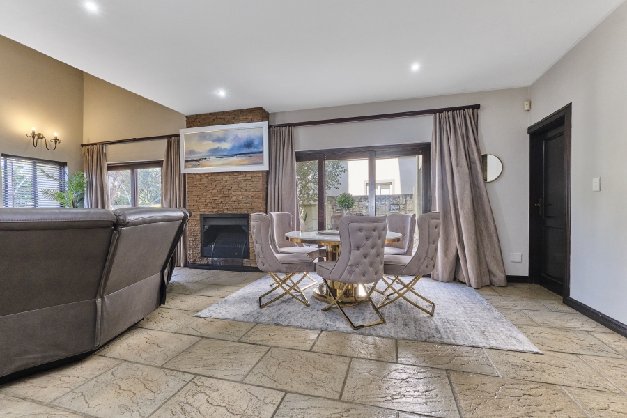 3 Bedroom Property for Sale in Broadacres Gauteng
