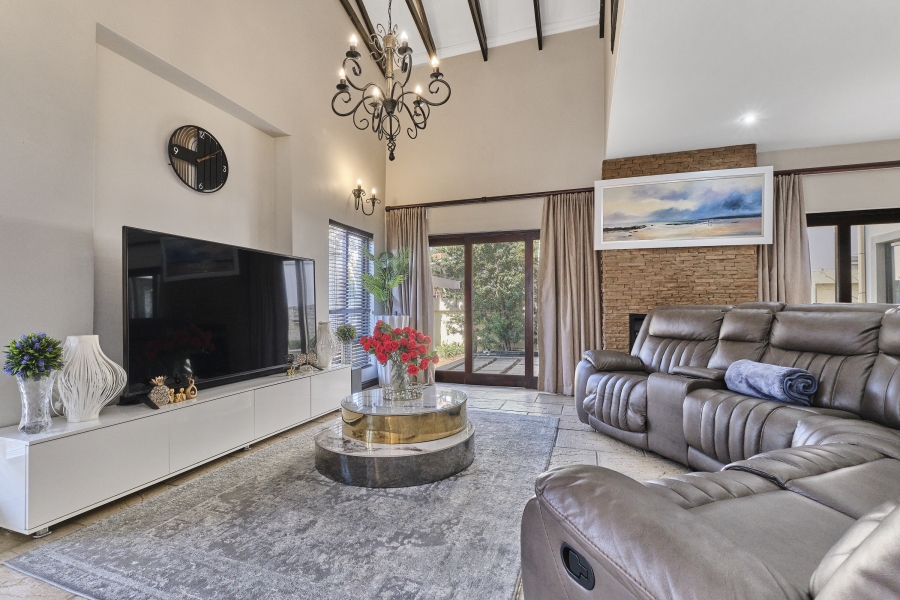 3 Bedroom Property for Sale in Broadacres Gauteng