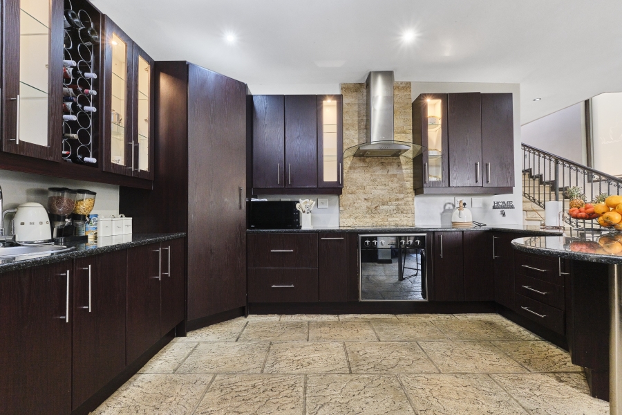 3 Bedroom Property for Sale in Broadacres Gauteng