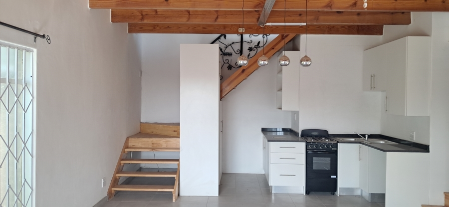 To Let 3 Bedroom Property for Rent in Roodekrans Gauteng