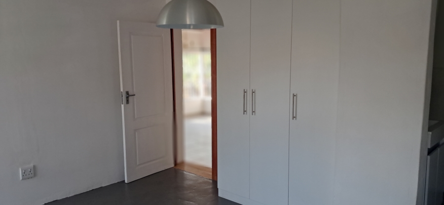 To Let 3 Bedroom Property for Rent in Roodekrans Gauteng