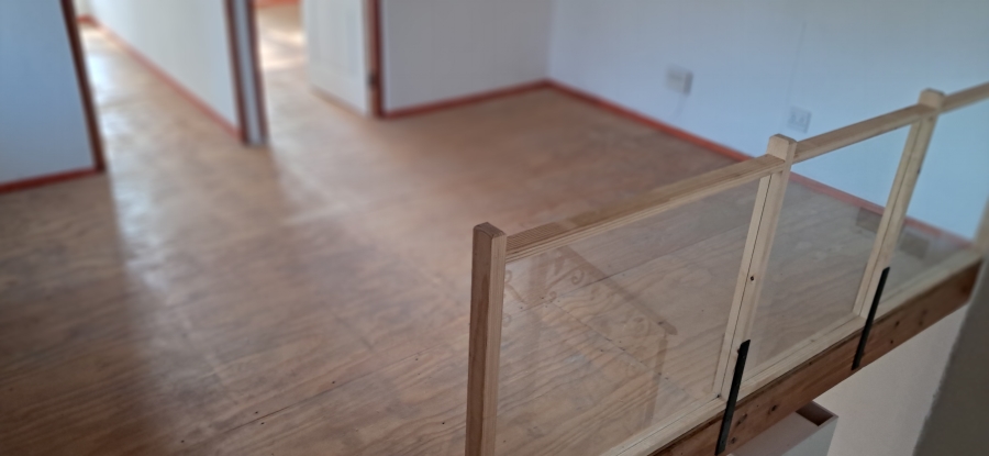 To Let 3 Bedroom Property for Rent in Roodekrans Gauteng
