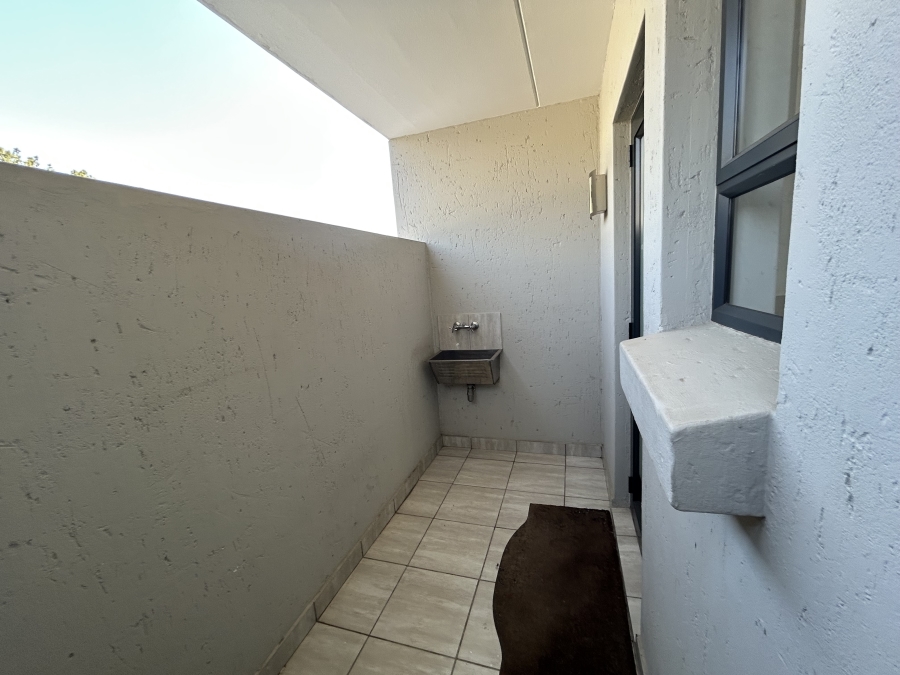 2 Bedroom Property for Sale in Rivonia Gauteng