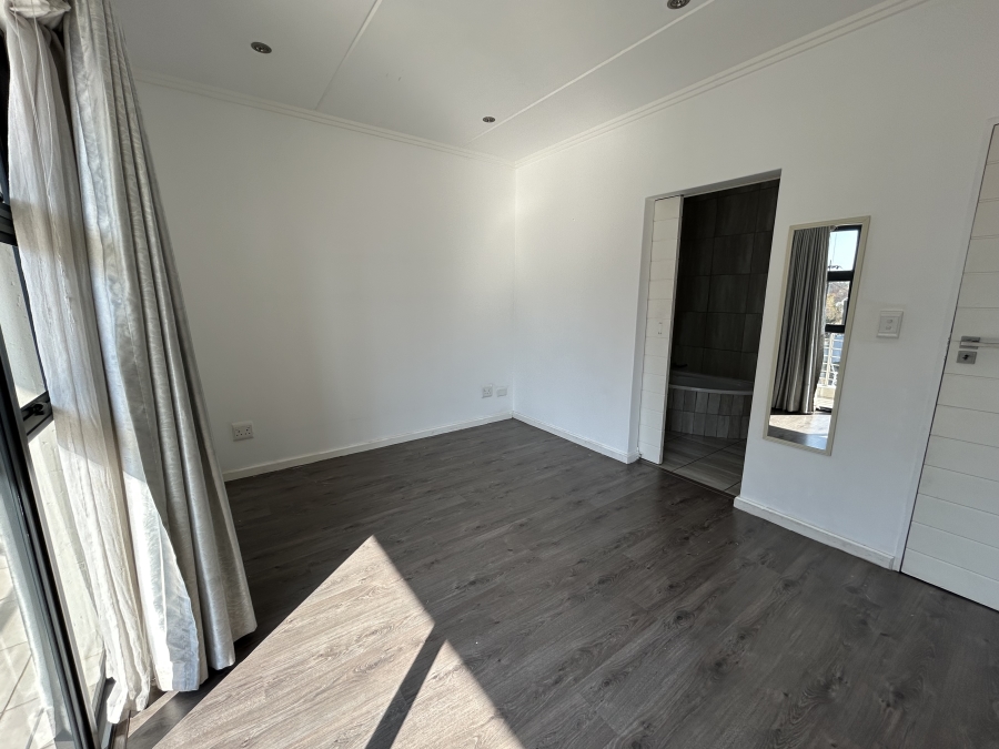 2 Bedroom Property for Sale in Rivonia Gauteng