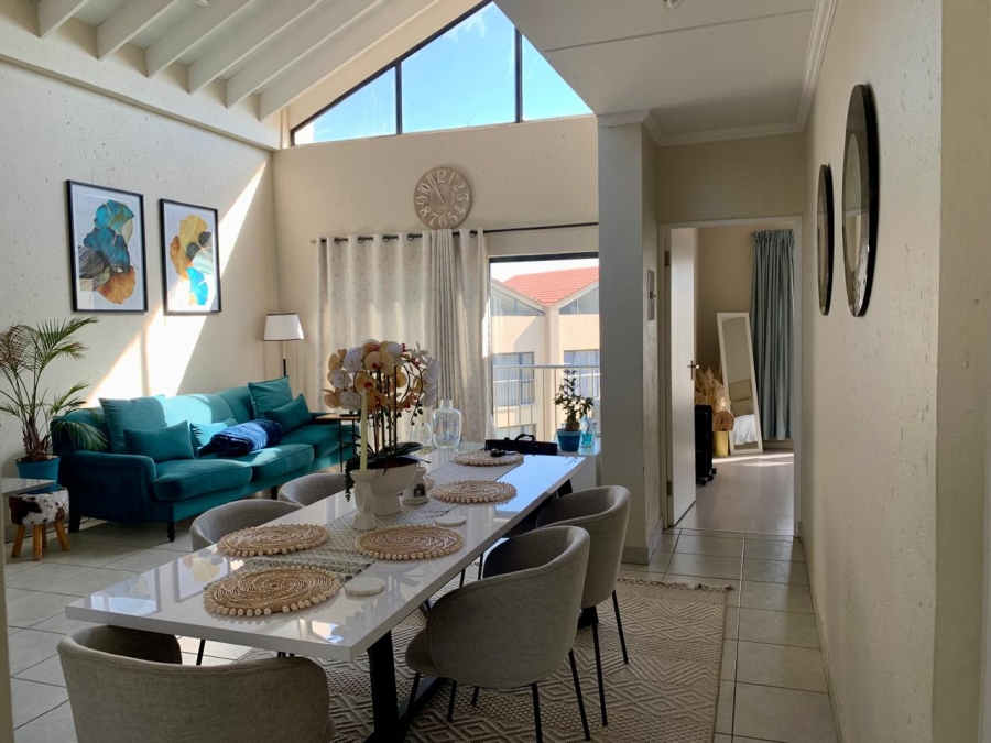 To Let 2 Bedroom Property for Rent in Beverley Gauteng