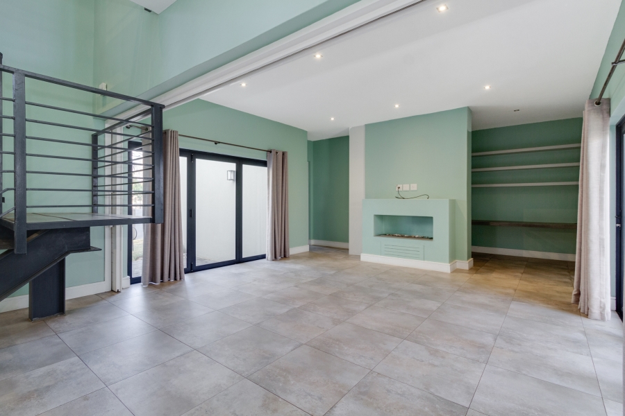 4 Bedroom Property for Sale in Helderfontein Estate Gauteng