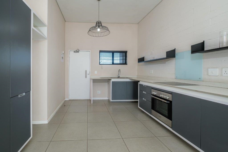 2 Bedroom Property for Sale in Linden Gauteng