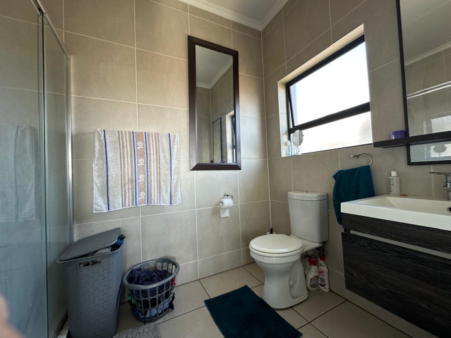 1 Bedroom Property for Sale in Modderfontein Gauteng
