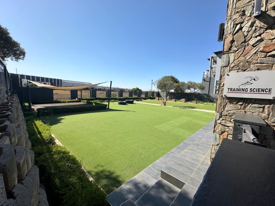 1 Bedroom Property for Sale in Modderfontein Gauteng