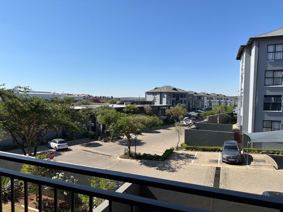 1 Bedroom Property for Sale in Modderfontein Gauteng