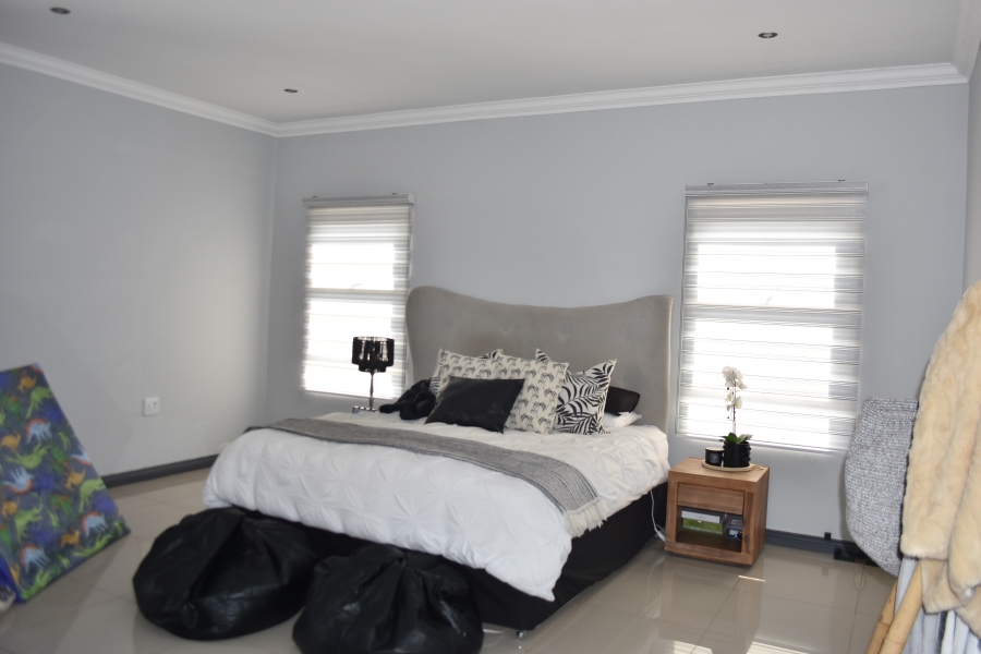 5 Bedroom Property for Sale in Boschkop A H Gauteng