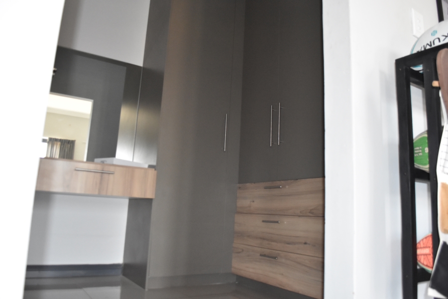 5 Bedroom Property for Sale in Boschkop A H Gauteng