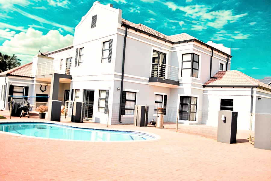 5 Bedroom Property for Sale in Boschkop A H Gauteng