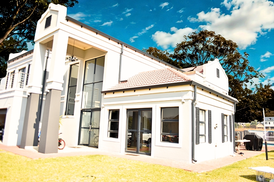 5 Bedroom Property for Sale in Boschkop A H Gauteng