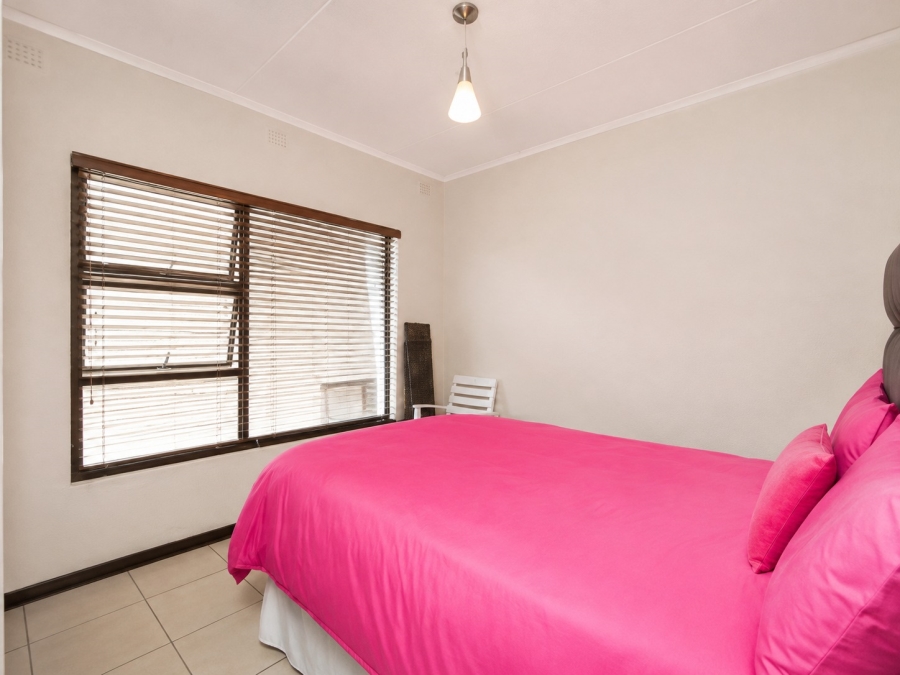 3 Bedroom Property for Sale in Oakdene Gauteng