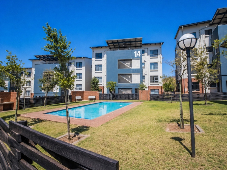 3 Bedroom Property for Sale in Oakdene Gauteng