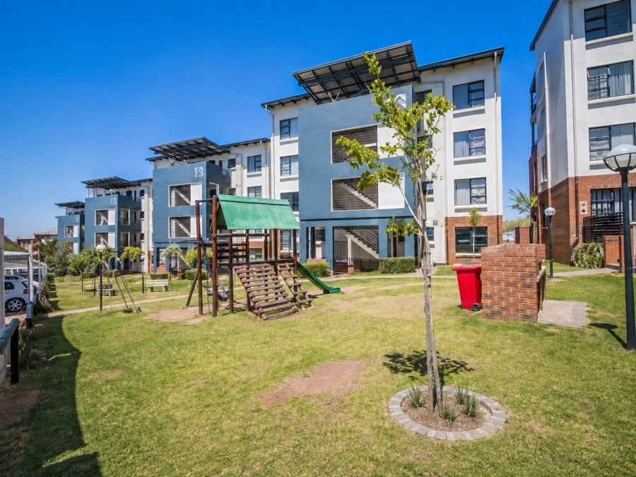 3 Bedroom Property for Sale in Oakdene Gauteng