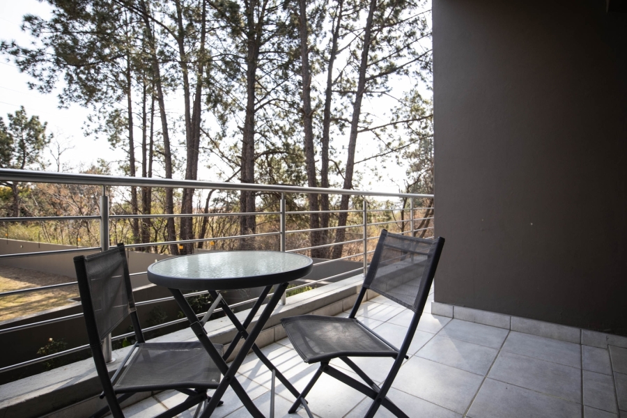 To Let 2 Bedroom Property for Rent in Broadacres Gauteng