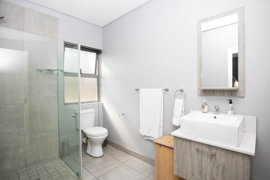 To Let 2 Bedroom Property for Rent in Broadacres Gauteng