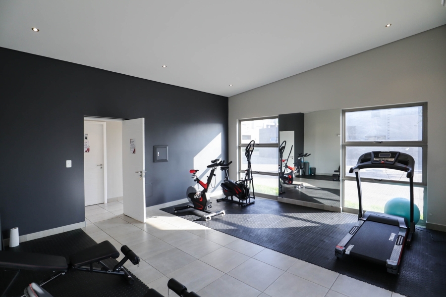 To Let 2 Bedroom Property for Rent in Broadacres Gauteng